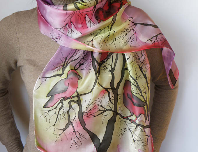Расписный шелковый шарф Птицы на деревьях